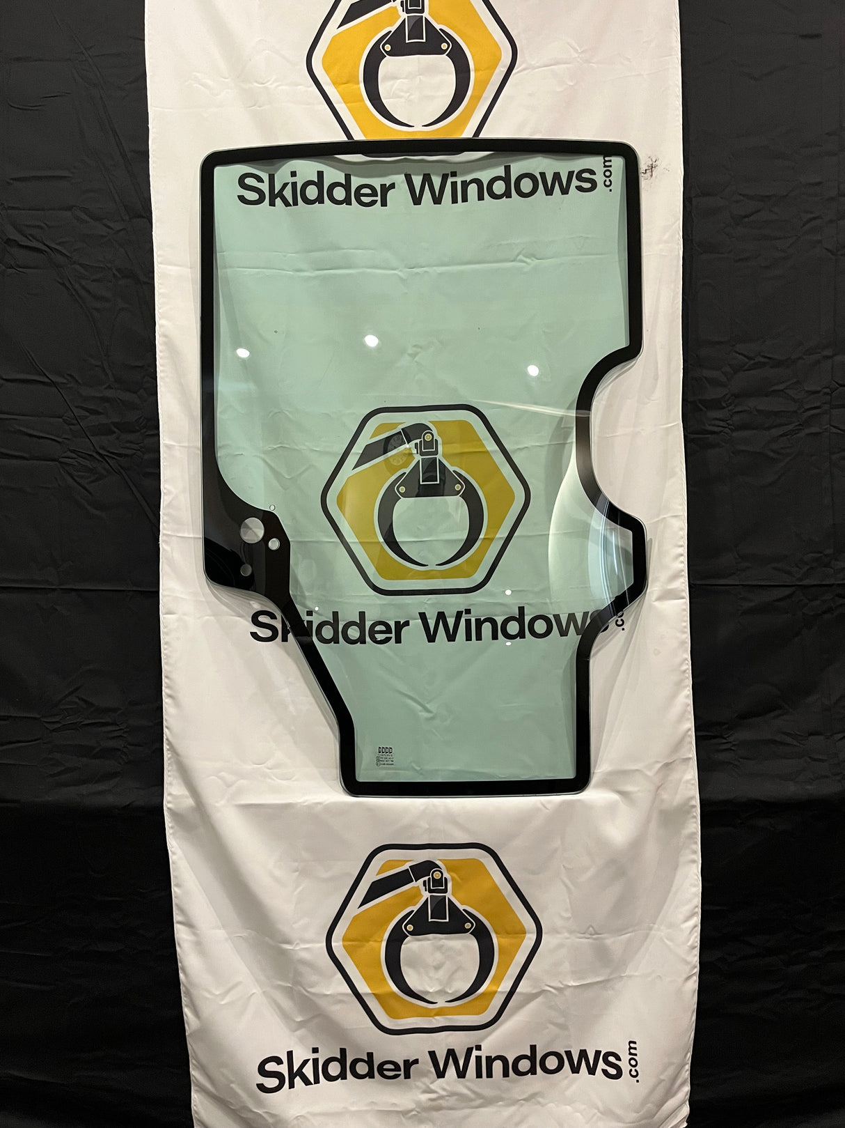 New Holland Deluxe Style Cab Tempered Glass