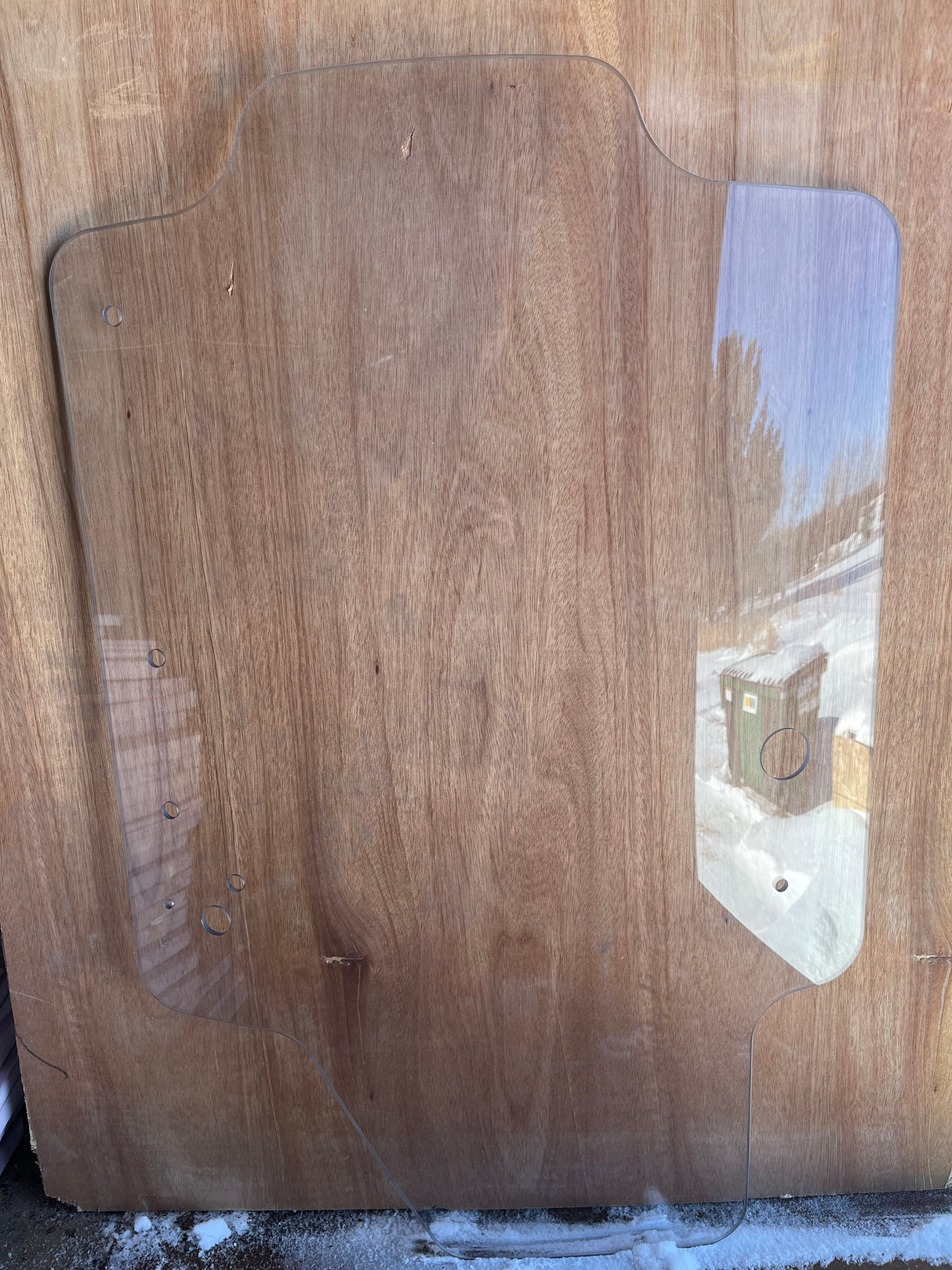 Discounted windows (damaged, scratched, returned)