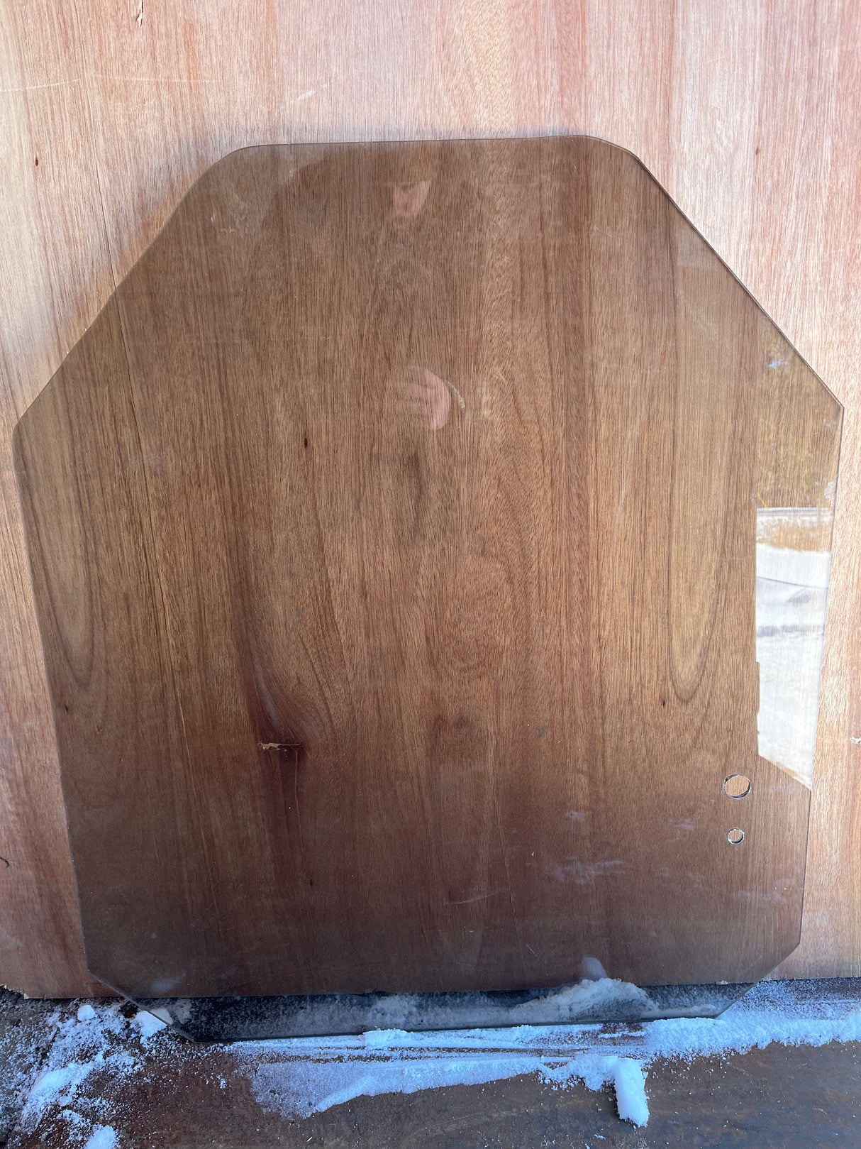 Discounted windows (damaged, scratched, returned)