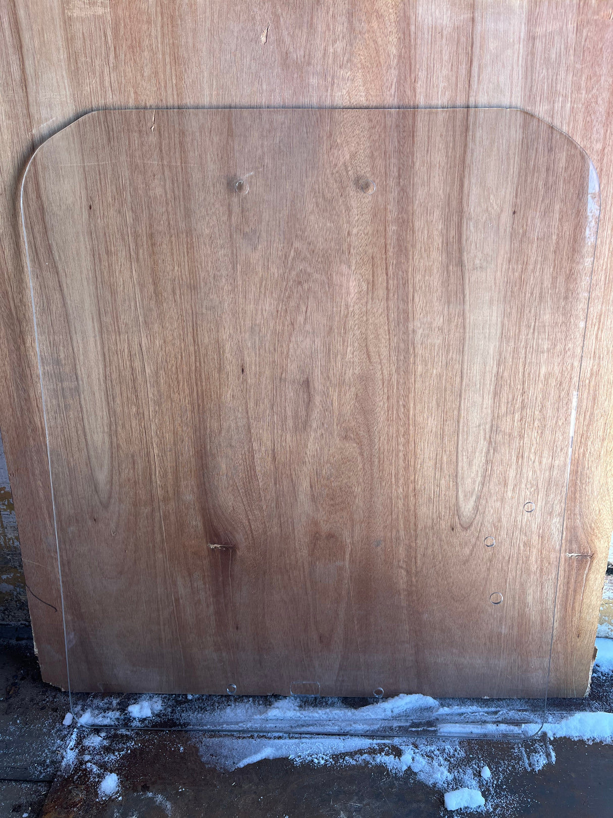 Discounted windows (damaged, scratched, returned)