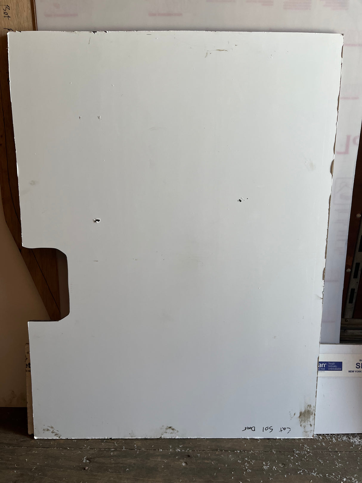 Discounted windows (damaged, scratched, returned)