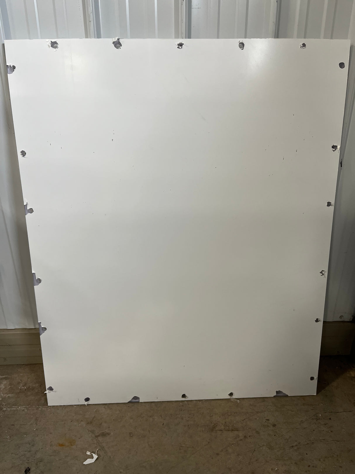 Discounted windows (damaged, scratched, returned)