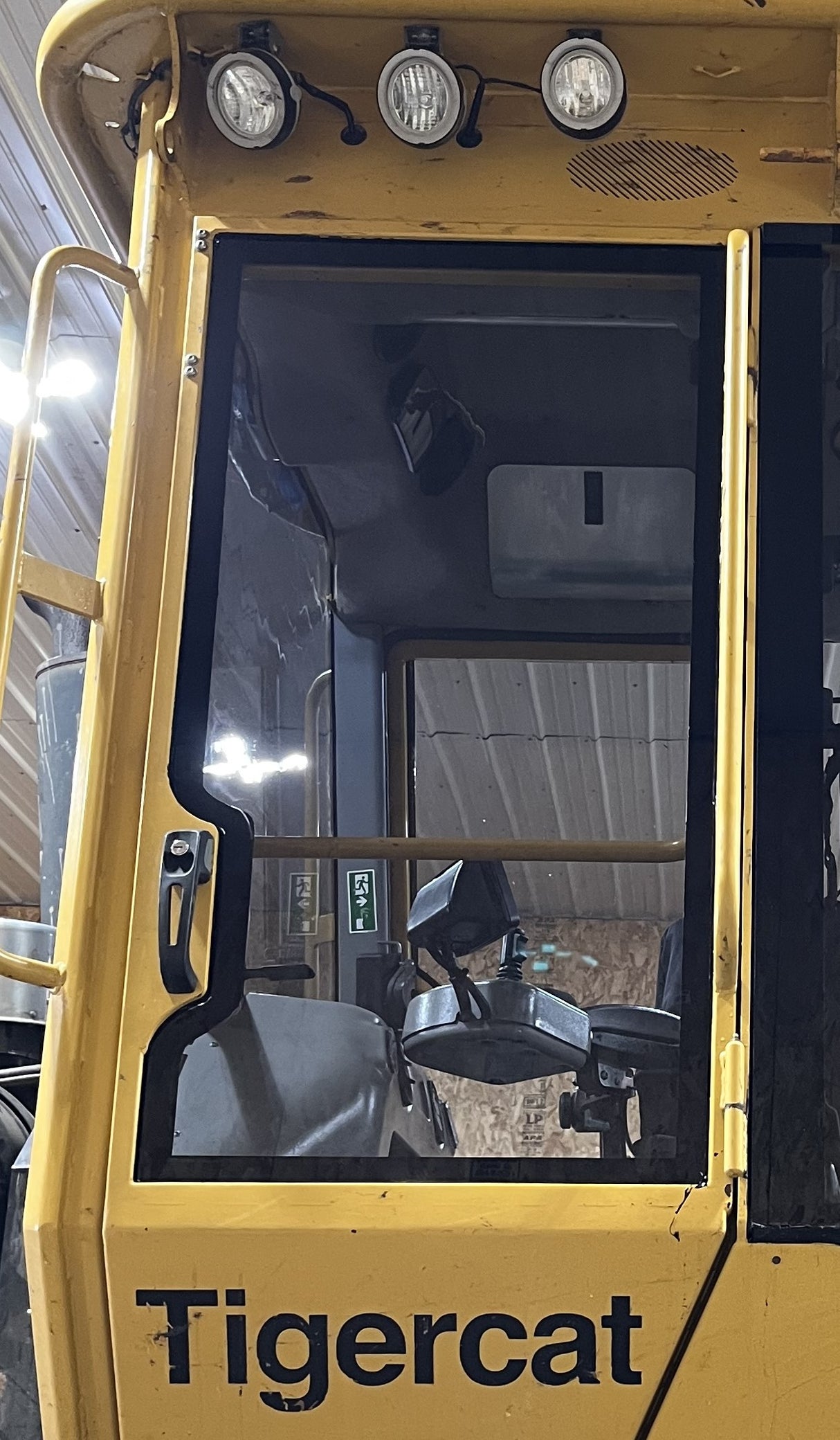 Tigercat 1055B Forwarder Polycarbonate Windows