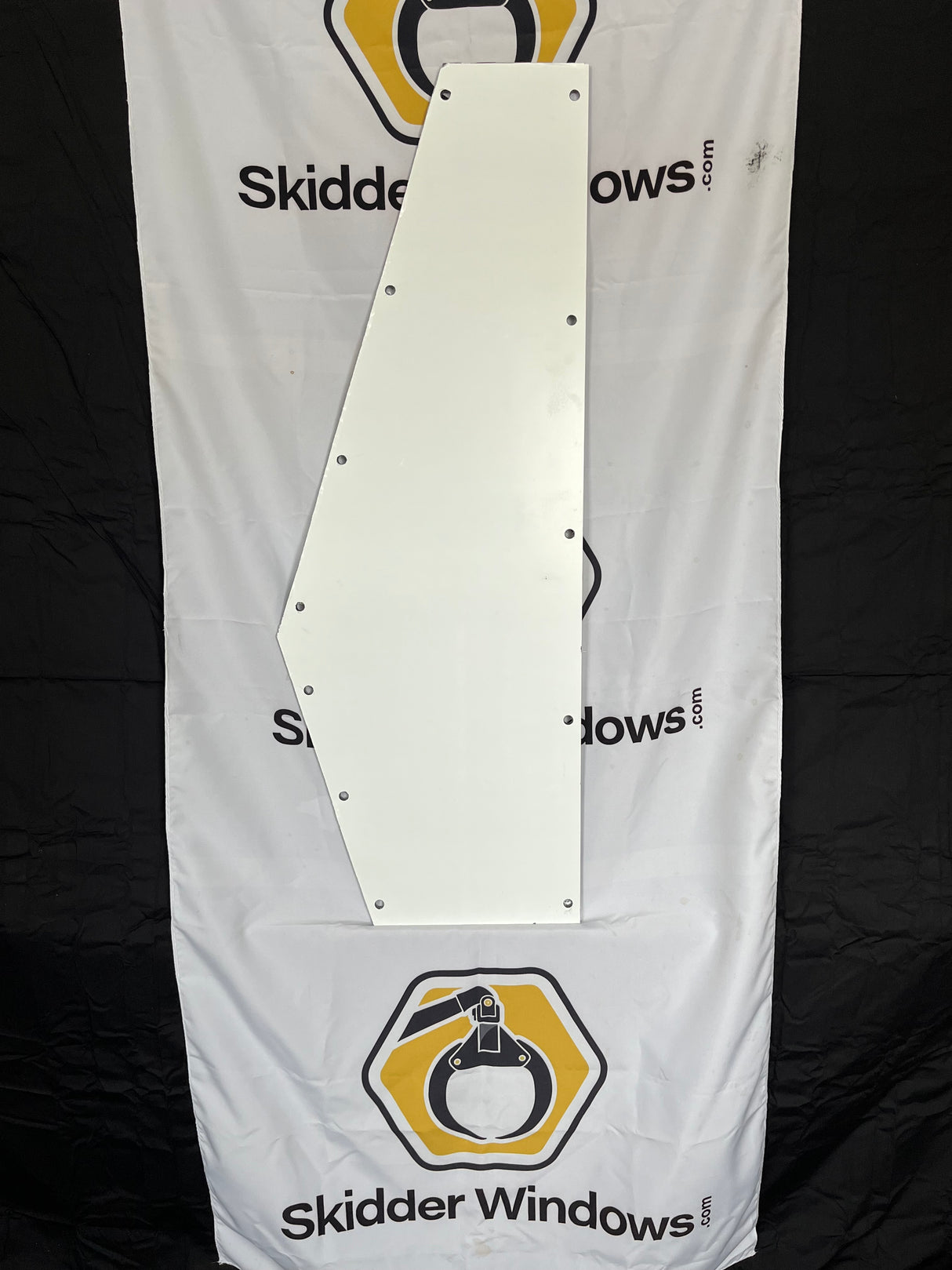 John Deere 540E, 640E, 740E, 548E, 648E, and 748E Skidder Windows