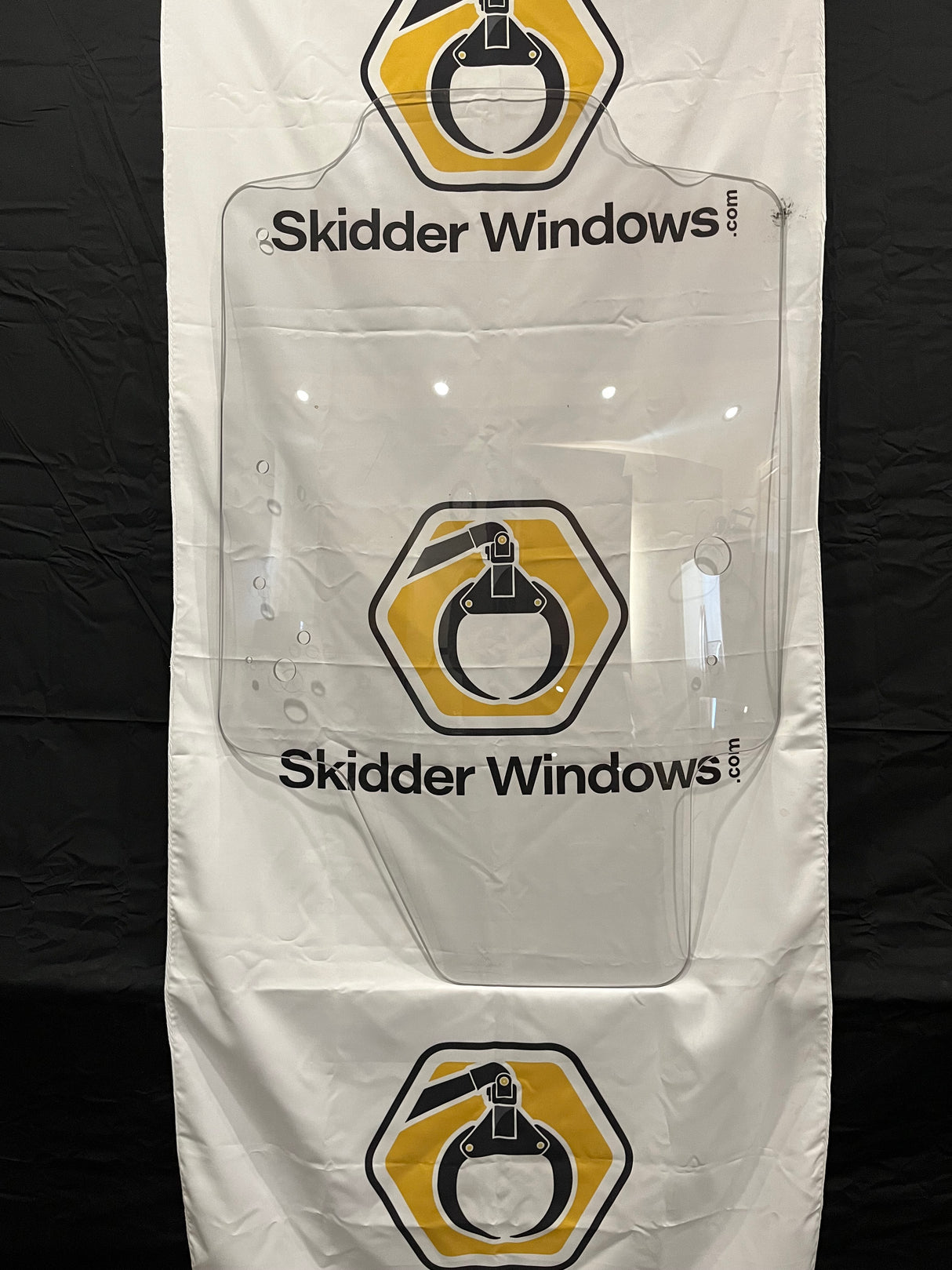 New Holland L Series/ C Series & Case Skid Steer Door Polycarbonate (Dual Arm-Single Arm)