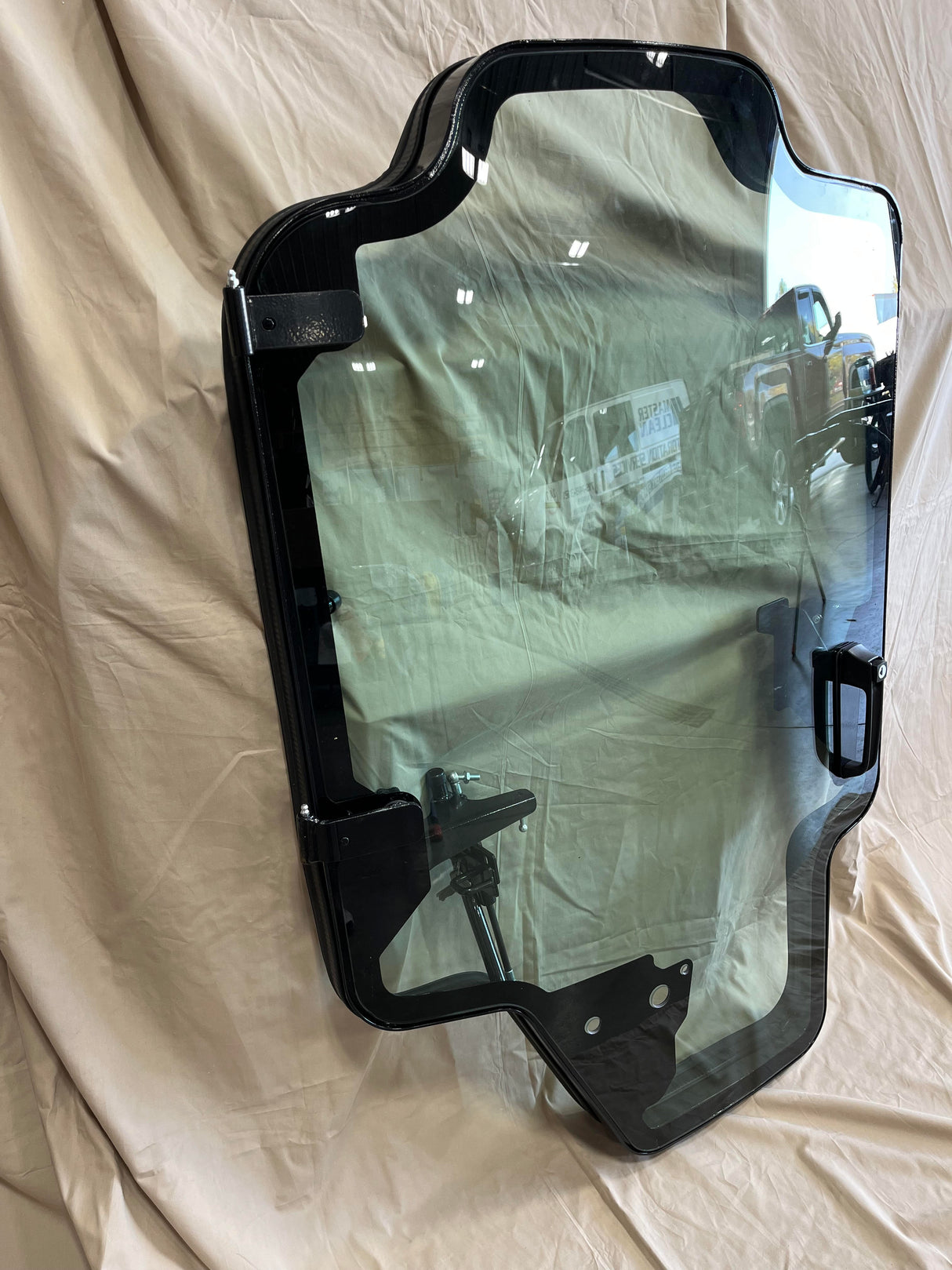 New Holland 200 Series (L/C series) door assembly with tempered glass