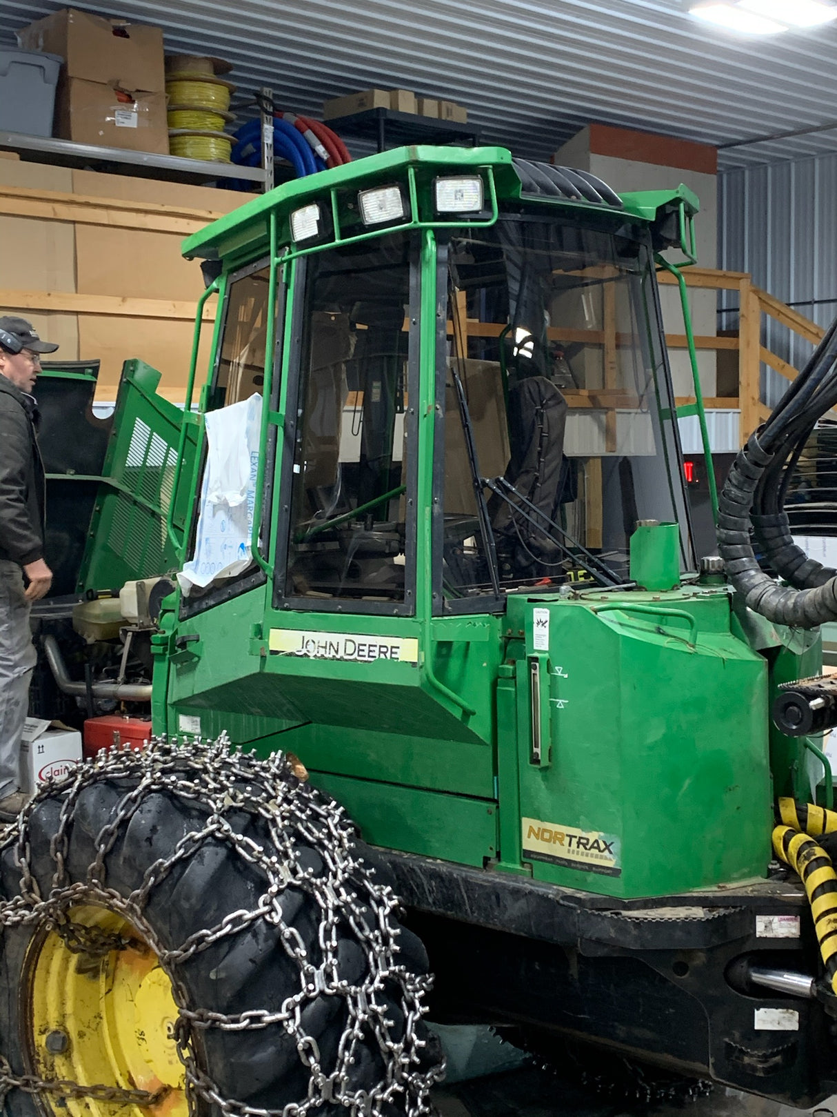 John Deere 1110D/B and Timberjack 810D Windows