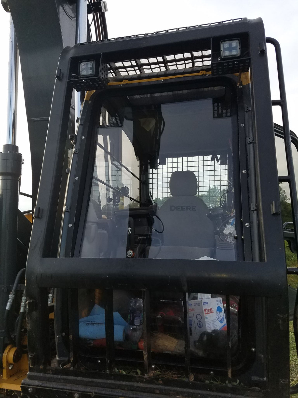 John Deere 160 Excavator Converted to Harvester Windows