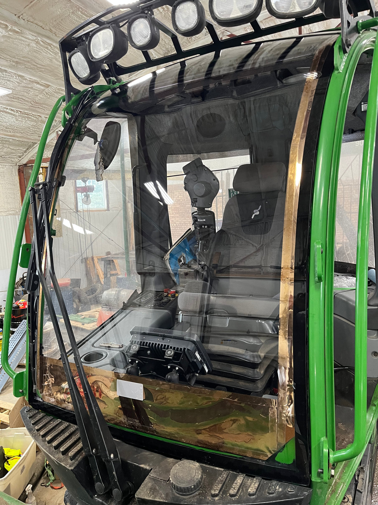 John Deere E and G series Harvester/Forwarder Windows