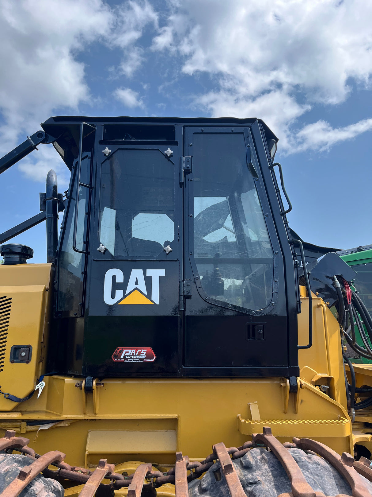 Cat 564 and 574 Forwarder Windows