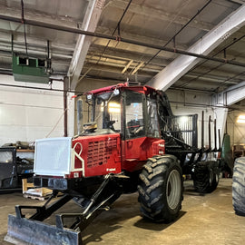 Valmet 840.2 forwarder polycarbonate windows